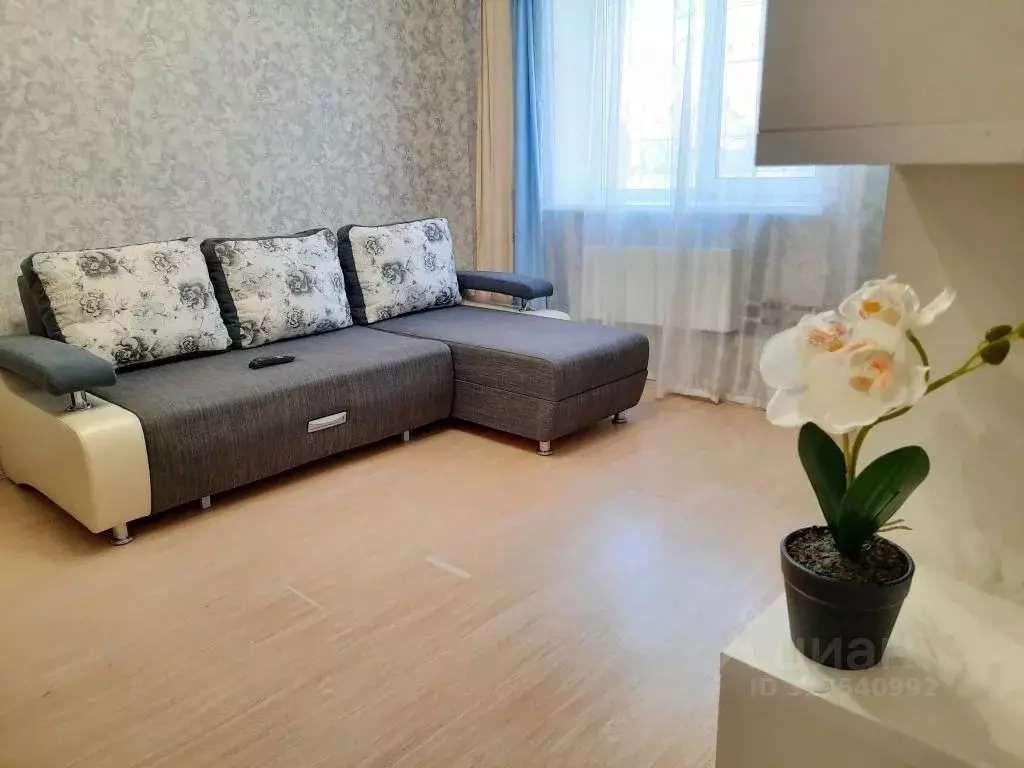 3-к кв. Иркутская область, Иркутск Дальневосточная ул., 164/7 (73.0 м) - Фото 0