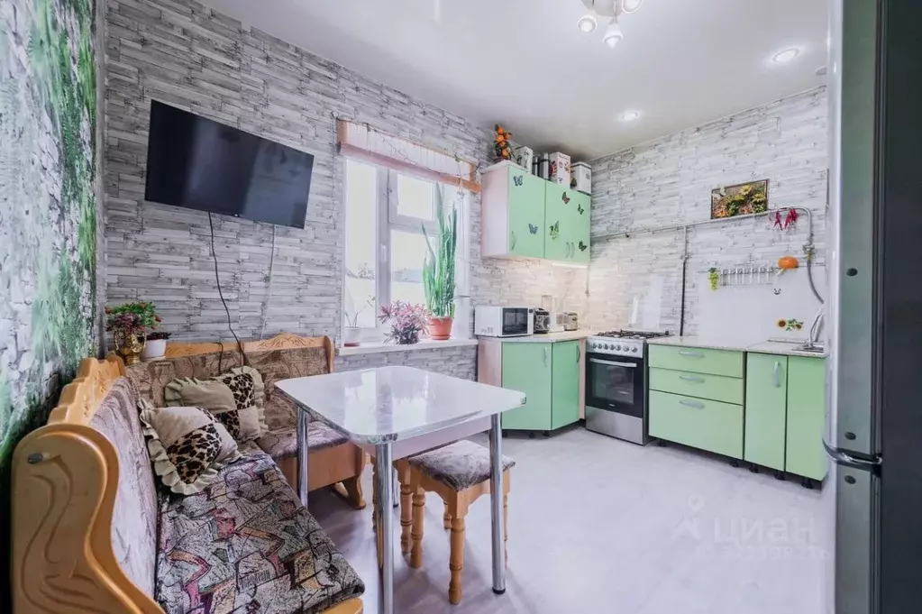 Дом в Свердловская область, Екатеринбург ул. Ташкентская, 36 (77 м) - Фото 2