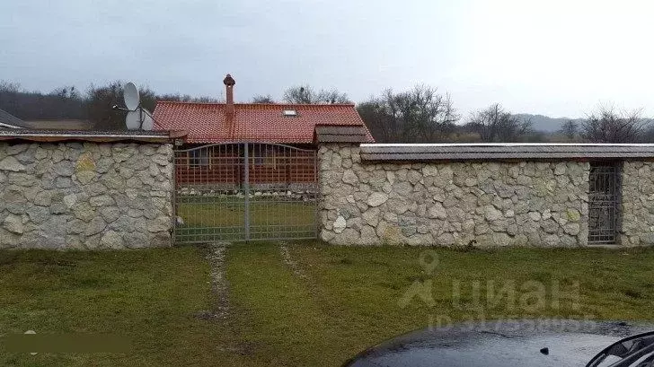 Помещение свободного назначения в Крым, Белогорский район, ... - Фото 0
