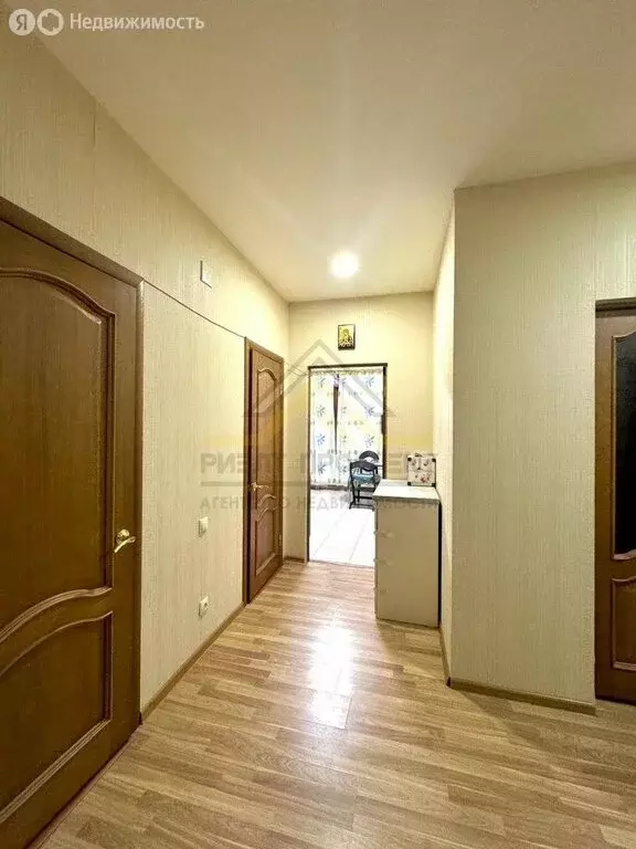 2-комнатная квартира: Старый Оскол, микрорайон Степной, 30 (70 м) - Фото 1