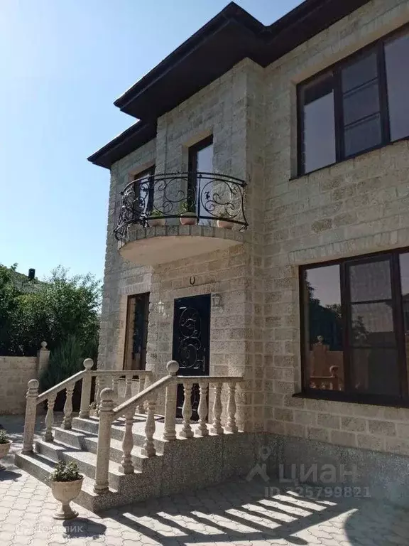 Дом в Ставропольский край, Ставрополь Волго-Донской проезд, 81 (175 м) - Фото 1