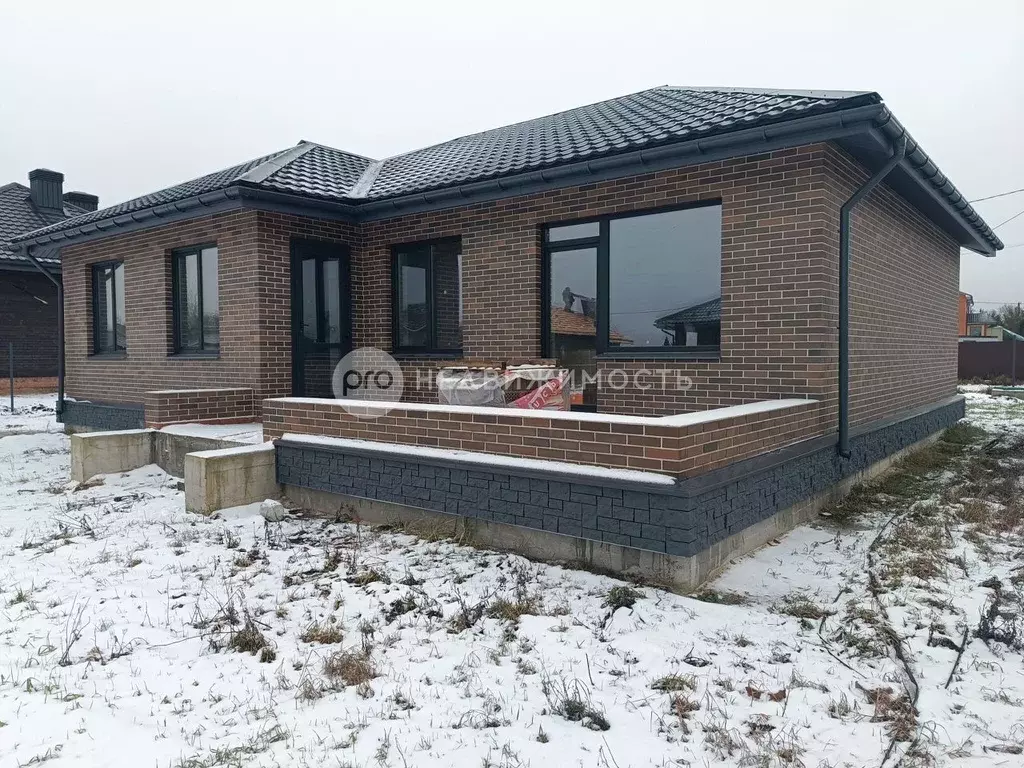 Дом в Рязанская область, Рязанский муниципальный округ, пос. Варские, ... - Фото 1