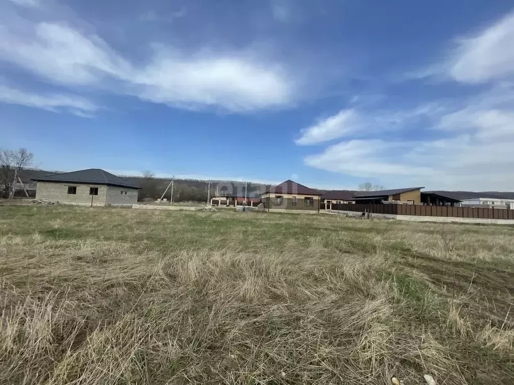 Участок в Адыгея, Майкопский район, Победенское с/пос, пос. Удобный  ... - Фото 1