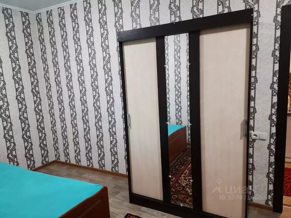 1-к кв. Крым, Симферополь ул. Уркуста, 10 (30.0 м) - Фото 2