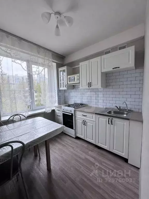 3-к кв. Санкт-Петербург просп. Юрия Гагарина, 26К6 (55.5 м) - Фото 1