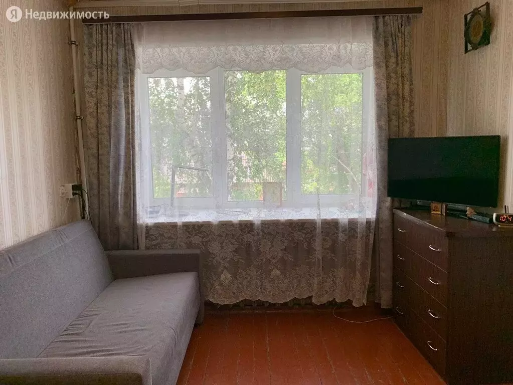 2-комнатная квартира: Берёзовский, улица Горького, 8 (42 м) - Фото 1