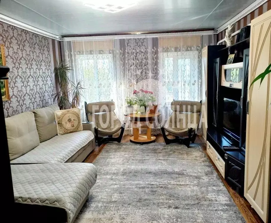 Дом в Омская область, Кормиловка рп ул. Волкова, 27 (76 м) - Фото 1