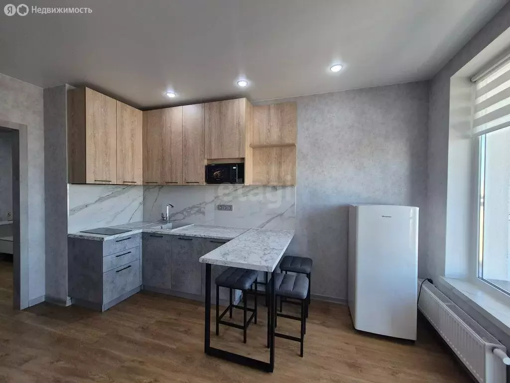 Квартира-студия: Казань, улица Короленко, 28Б (36.6 м) - Фото 1
