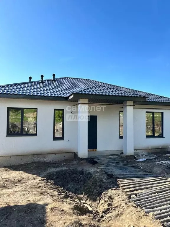 Дом в Башкортостан, Октябрьский Радужный мкр, ул. Янтарная (100 м) - Фото 0