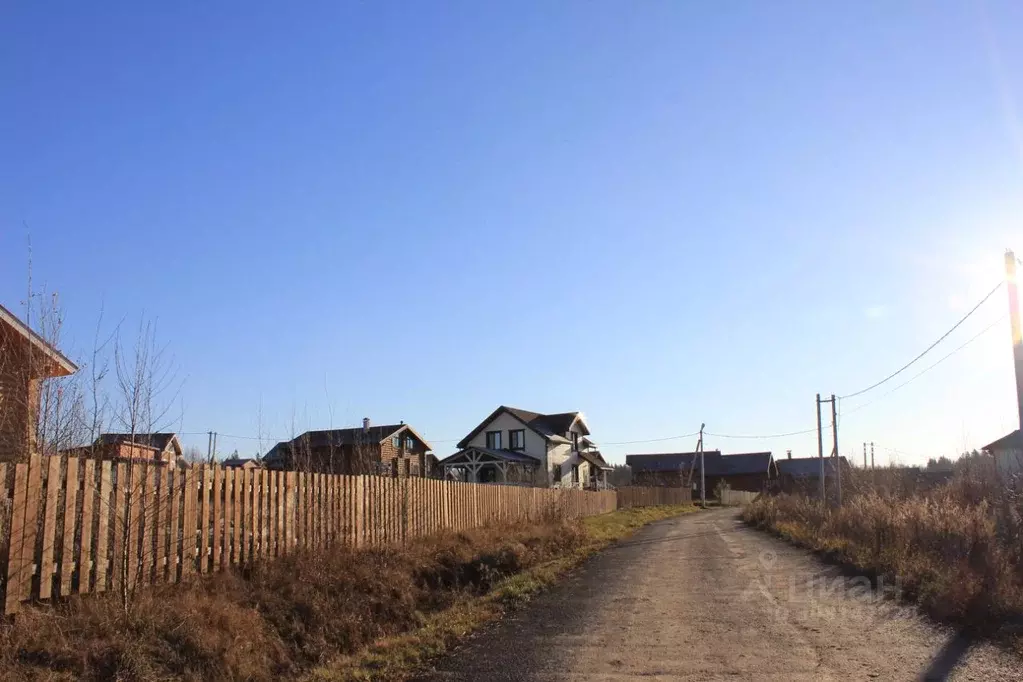 Участок в Московская область, Истра городской округ, д. Алехново ул. ... - Фото 1