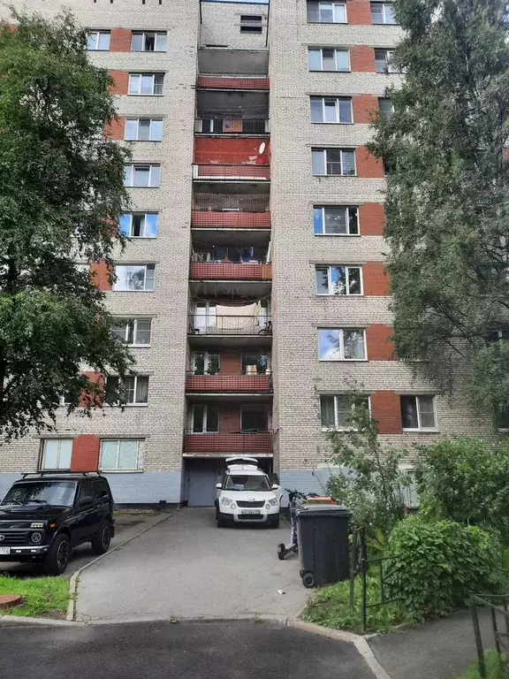 Комната Санкт-Петербург ул. Демьяна Бедного, 29 - Фото 1
