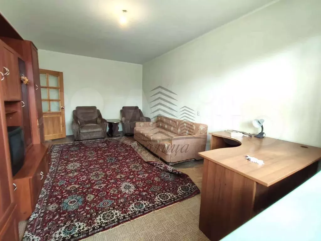 1-к. квартира, 37 м, 4/9 эт. - Фото 1