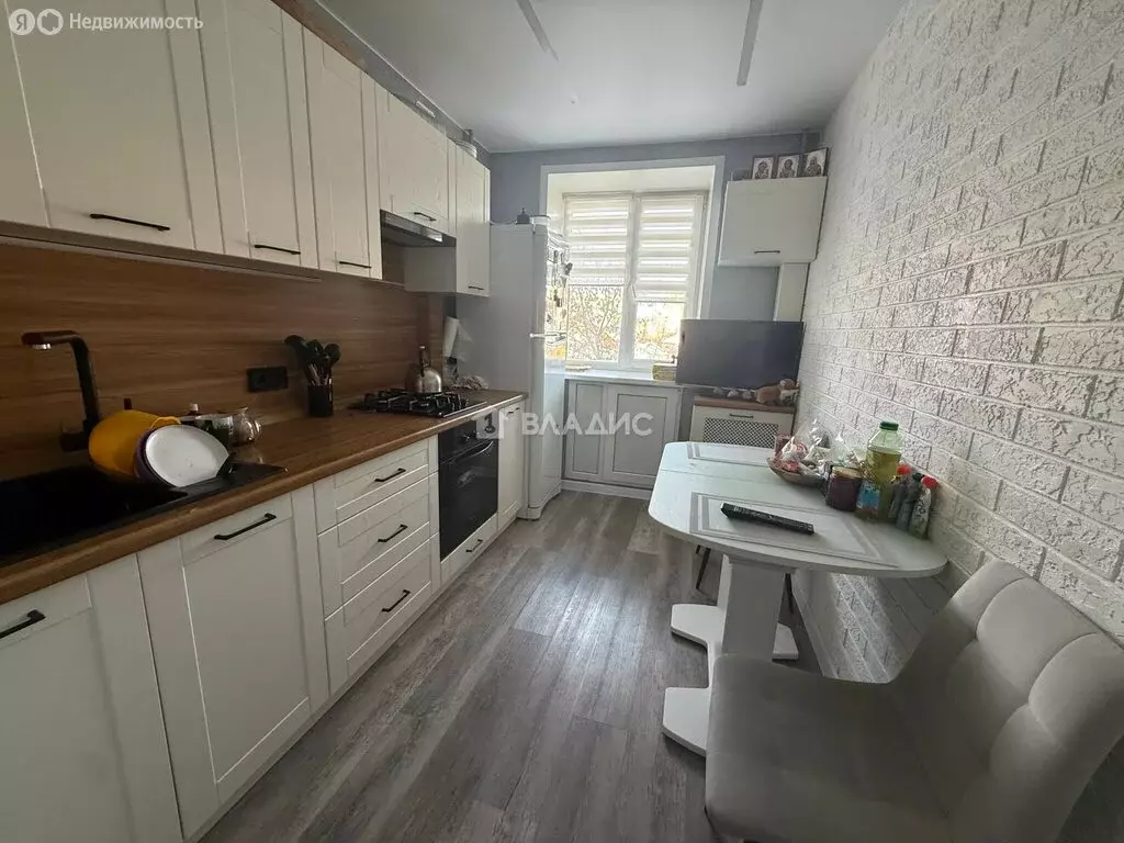 3-комнатная квартира: Владимир, Ноябрьская улица, 8А (59.8 м) - Фото 1