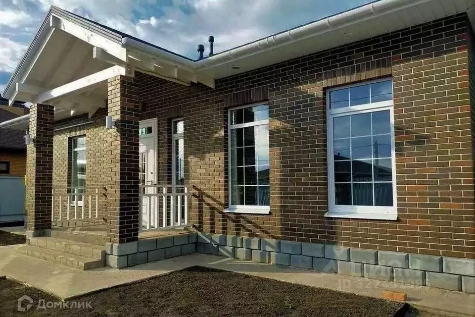 Дом в Адыгея, Тахтамукайский район, Старобжегокайское с/пос, Новая ... - Фото 2