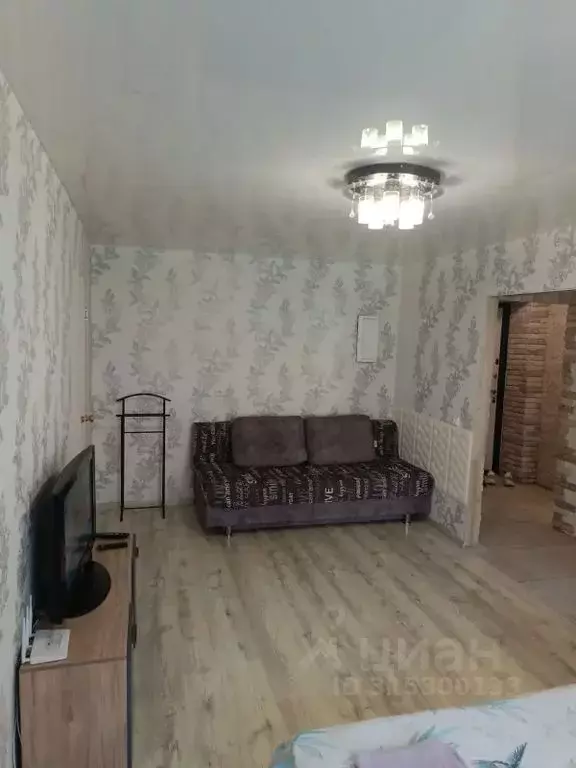 2-к кв. Удмуртия, Глазов ул. Ленина, 9А (40.0 м) - Фото 2