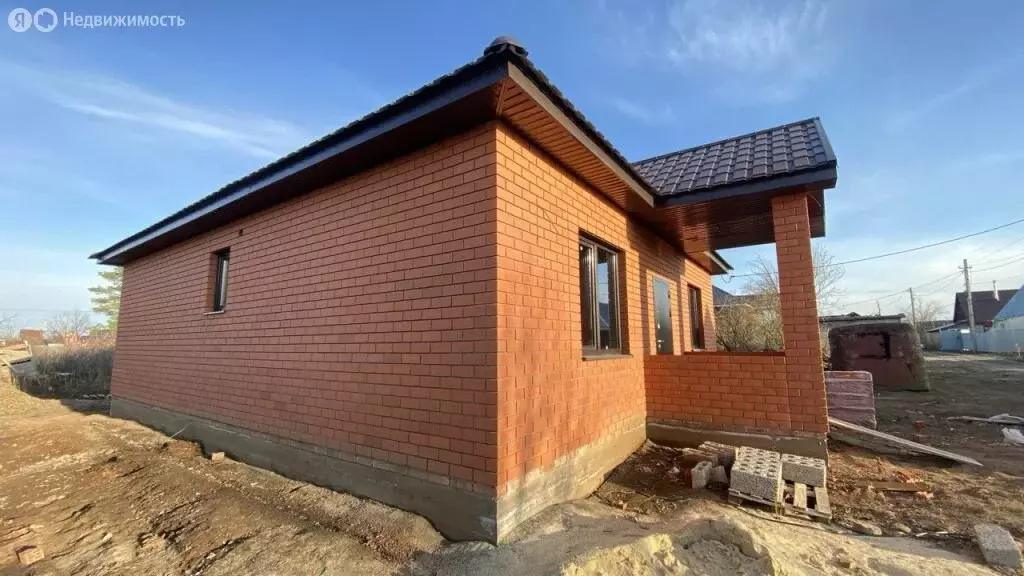 Дом в Весенний сельсовет, СНТ Карачи, 23-я линия (90 м) - Фото 0