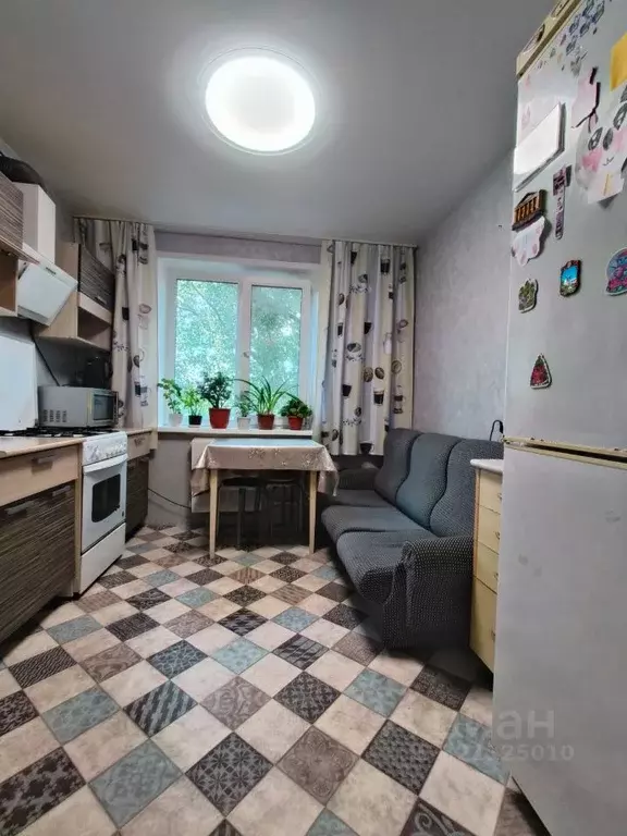 1-к кв. Саратовская область, Саратов Топольчанская ул., 3а (32.7 м) - Фото 1