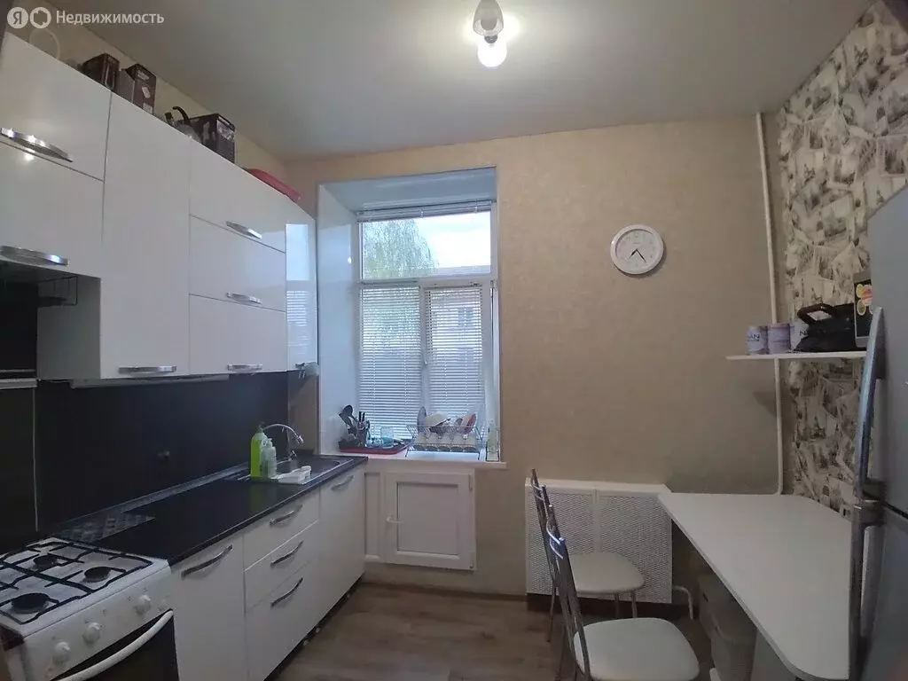 2-комнатная квартира: Ишимбай, Молодёжная улица, 12 (67 м) - Фото 2