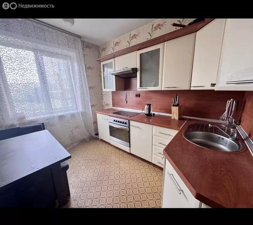 3-комнатная квартира: Кемерово, Молодёжный проспект, 9Г (62.7 м) - Фото 0