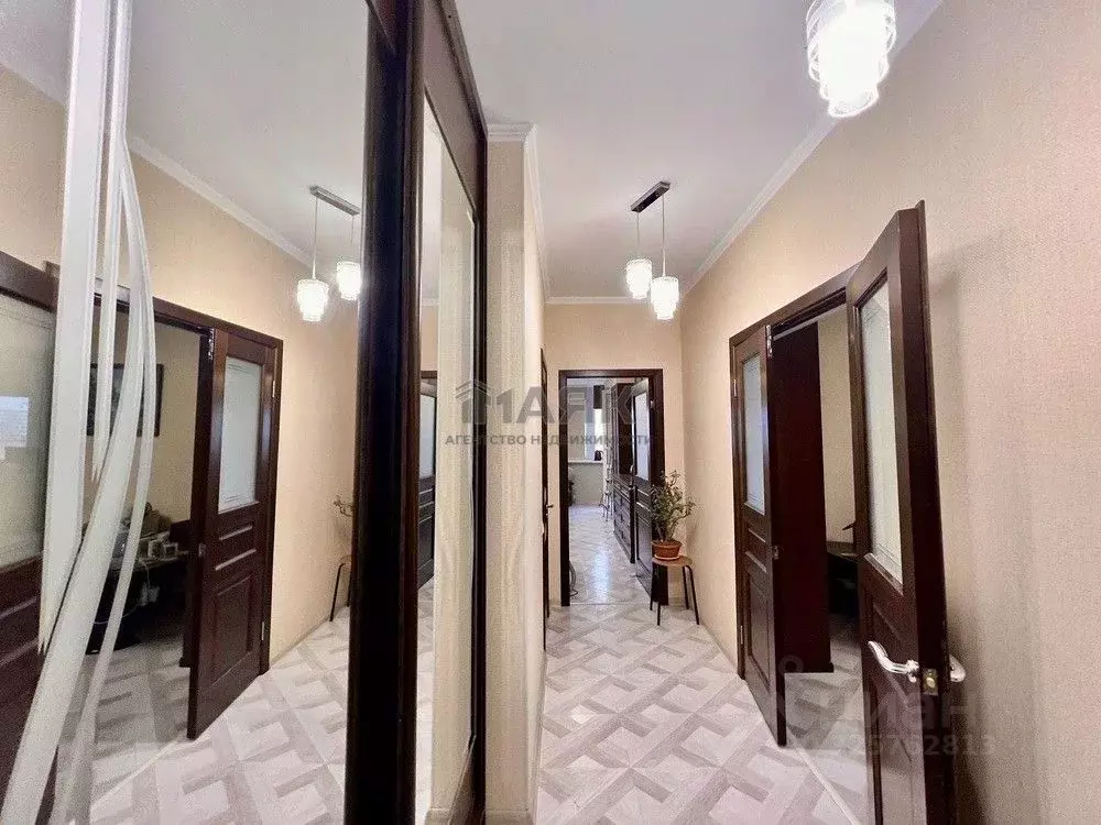 2-к кв. Краснодарский край, Анапа Промышленная ул., 9к2 (80.0 м) - Фото 1