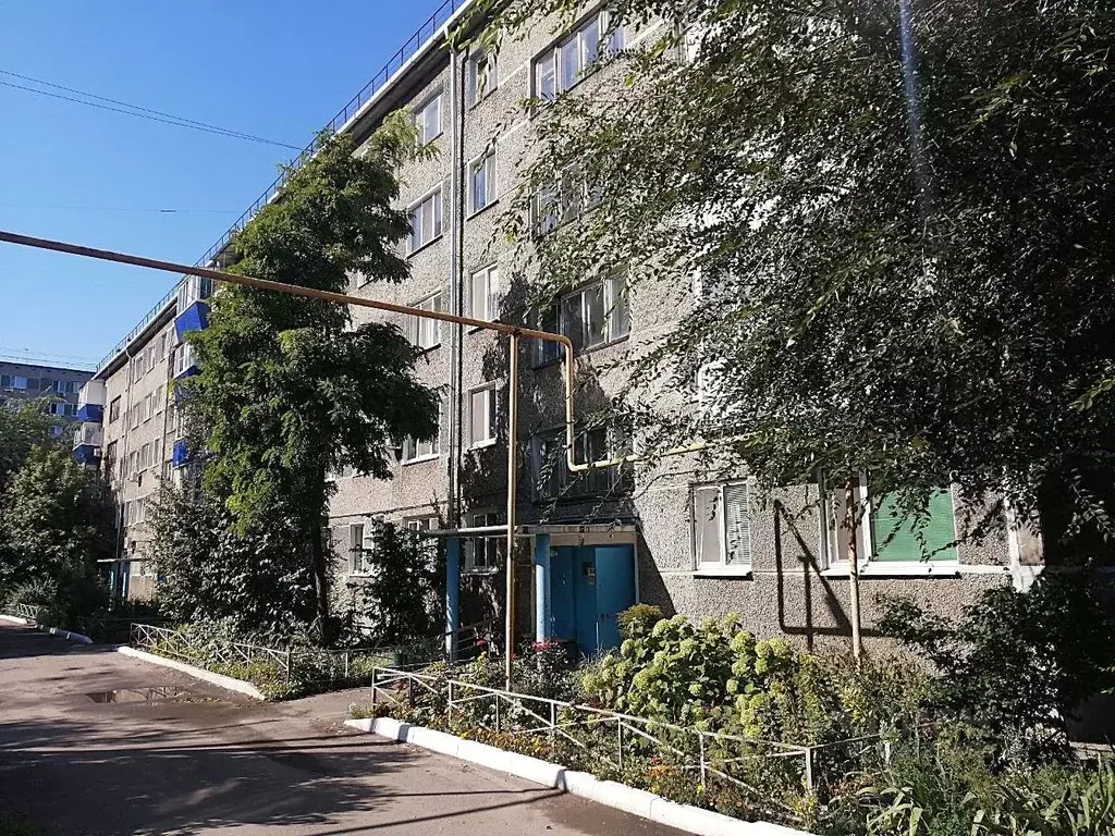 3-к кв. Самарская область, Сызрань Московская ул., 13А (58.8 м) - Фото 0