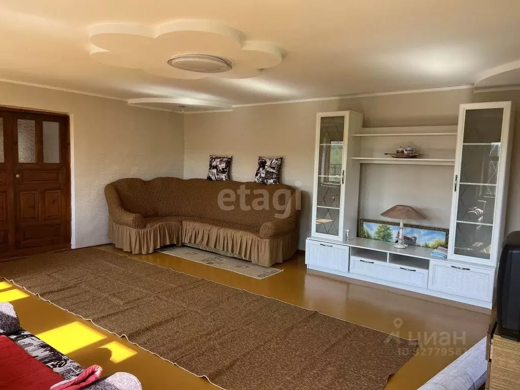 Дом в Башкортостан, Стерлибашевский сельсовет, д. Никольское ул. ... - Фото 1