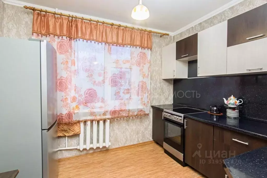 2-к кв. Тюменская область, Тюмень ул. Пермякова, 53 (50.2 м) - Фото 0