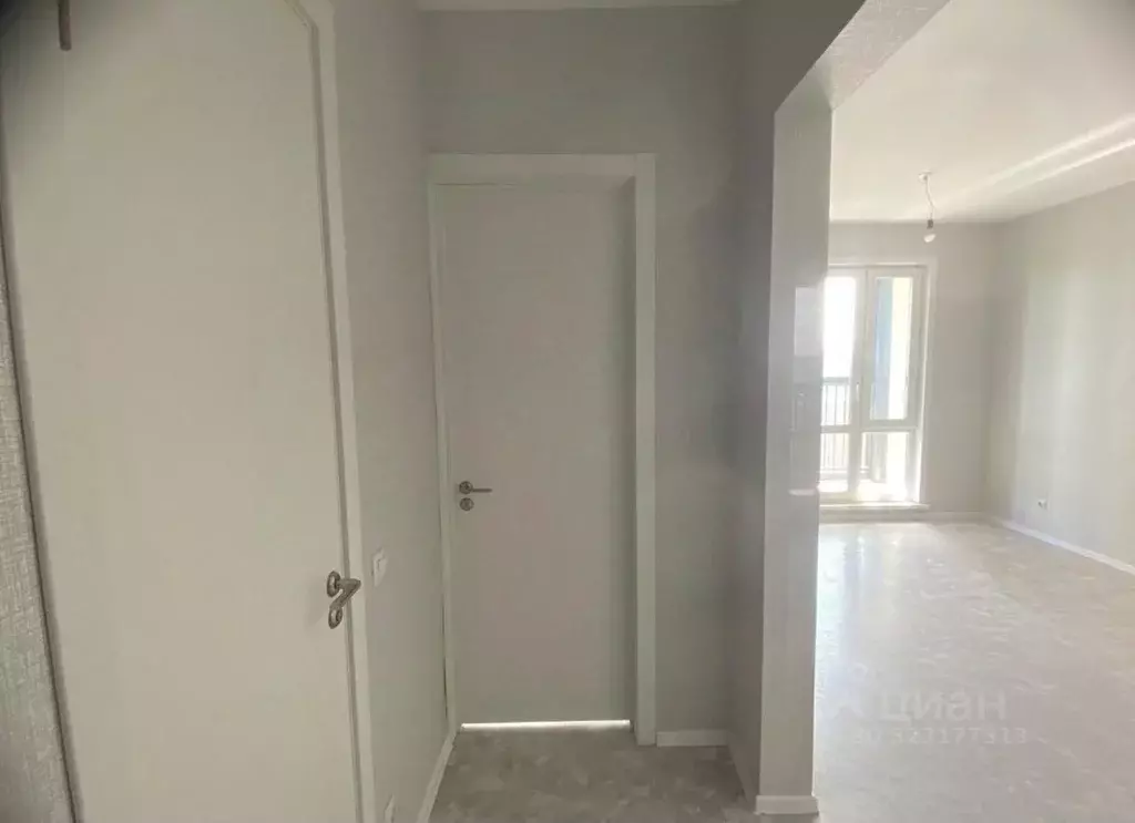 1-к кв. Татарстан, Казань ул. Генерала Махмута Гареева, 21 (34.0 м) - Фото 2