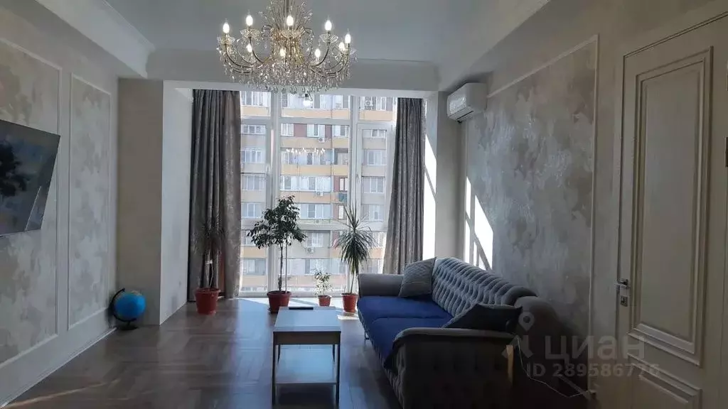2-к кв. Дагестан, Каспийск просп. Акулиничева, 1 (93.0 м) - Фото 0
