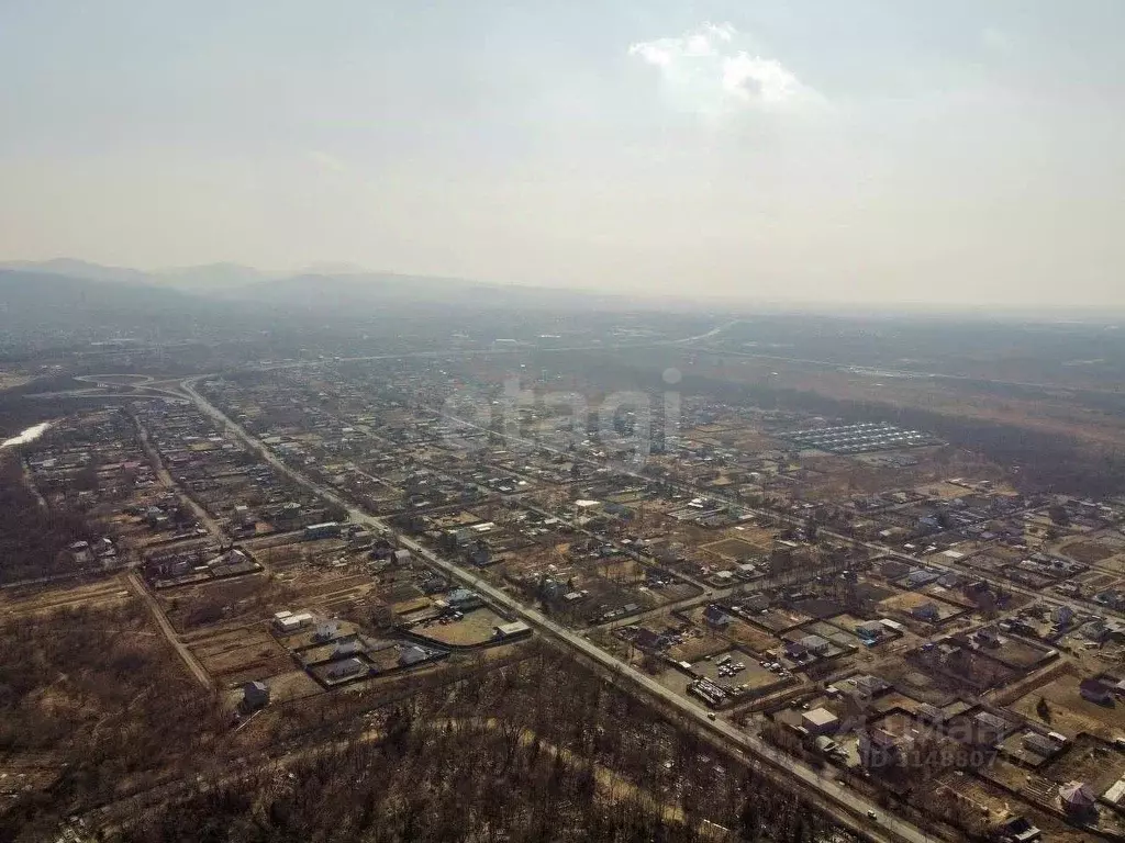 Участок в Приморский край, Артемовский городской округ, с. Кневичи ул. ... - Фото 1