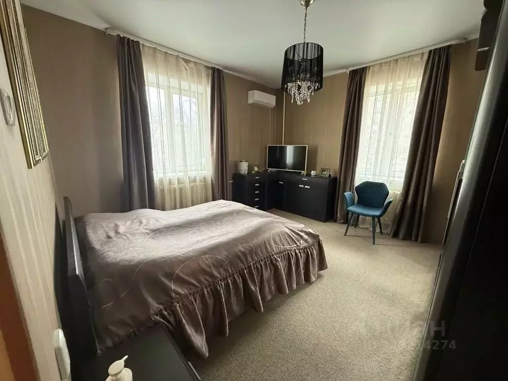 2-к кв. Приморский край, Владивосток Окатовая ул., 3 (60.2 м) - Фото 2