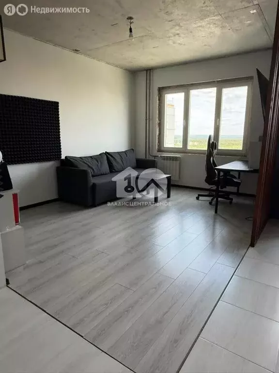 Квартира-студия: Новосибирск, улица Ошанина, 3 (36 м) - Фото 2