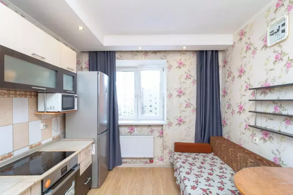 1-к кв. Тюменская область, Тюмень ул. Газовиков, 33 (37.7 м) - Фото 0