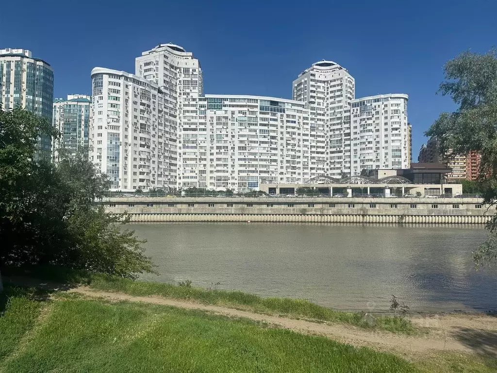 3-к кв. Краснодарский край, Краснодар Центральный мкр, ул. Кубанская ... - Фото 0