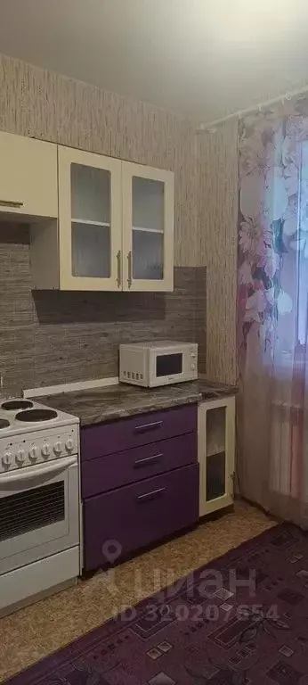 2-к кв. Ханты-Мансийский АО, Лангепас ул. Первостроителей, 4 (70.0 м) - Фото 1