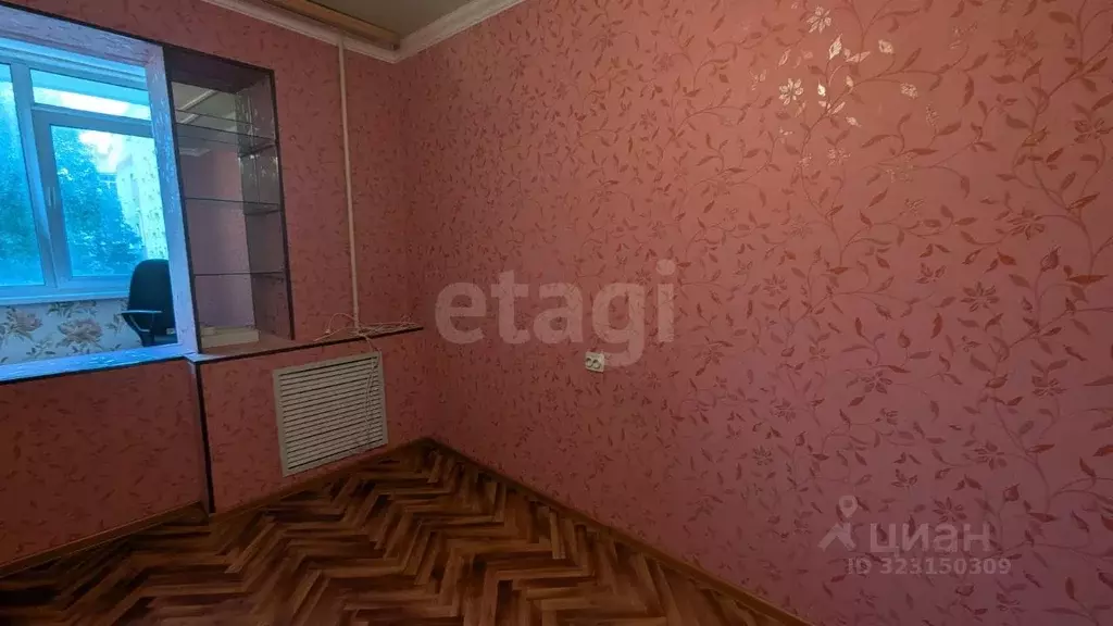 Комната Ханты-Мансийский АО, Лангепас Парковая ул., 13 (12.4 м) - Фото 1