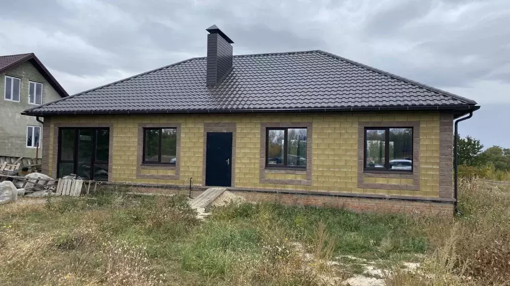 Дом в Белгородская область, Белгородский район, с. Стрелецкое ул. ... - Фото 1