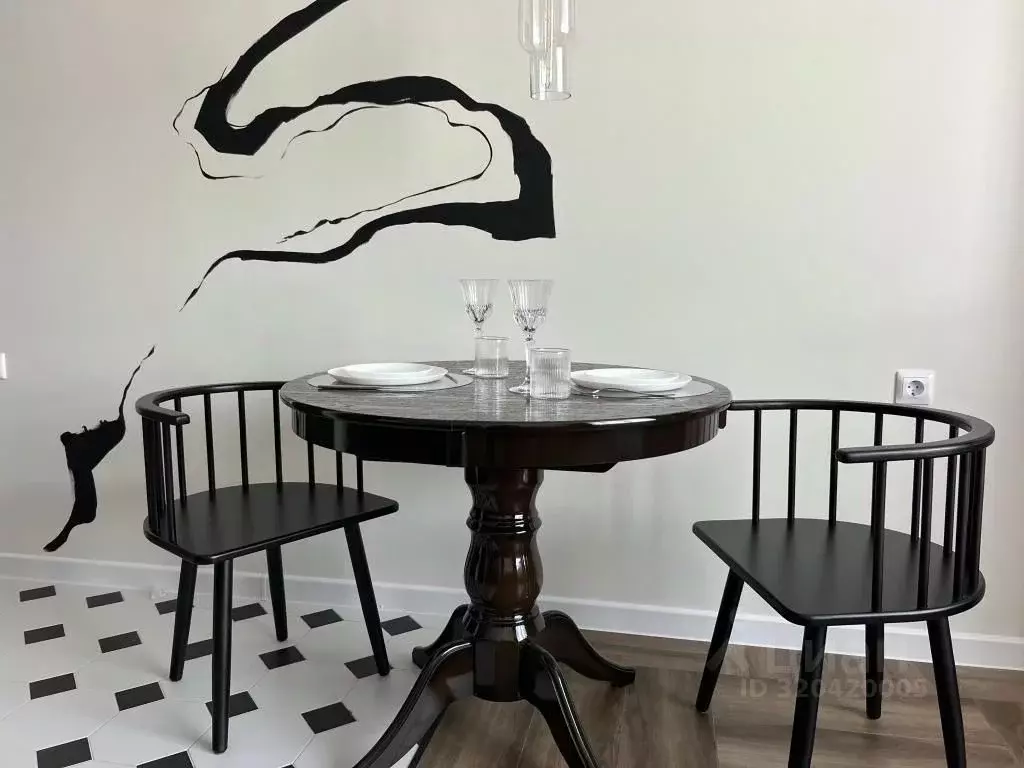 2-к кв. Свердловская область, Екатеринбург ул. Щорса, 53 (47.0 м) - Фото 1