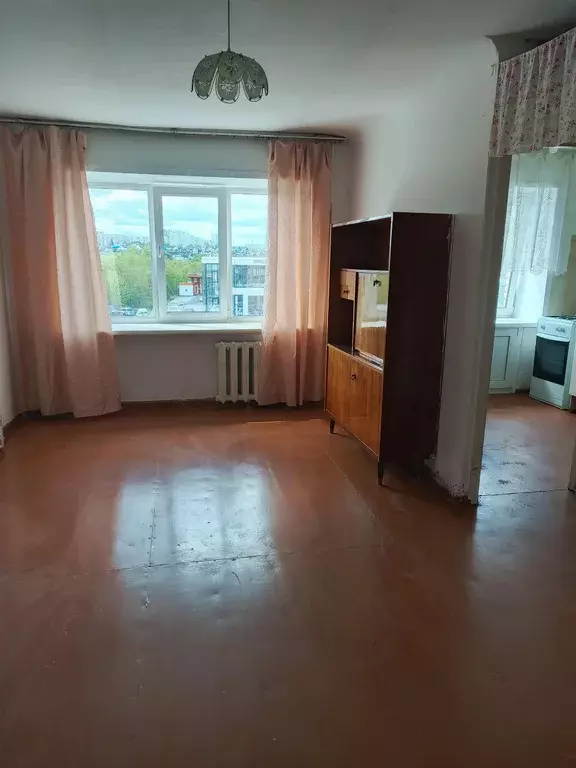 Продаётся 2-к квартира, 42 м - Фото 0