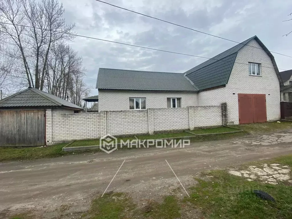 Дом в Брянская область, Брянск ул. Калинина, 275 (227 м) - Фото 1