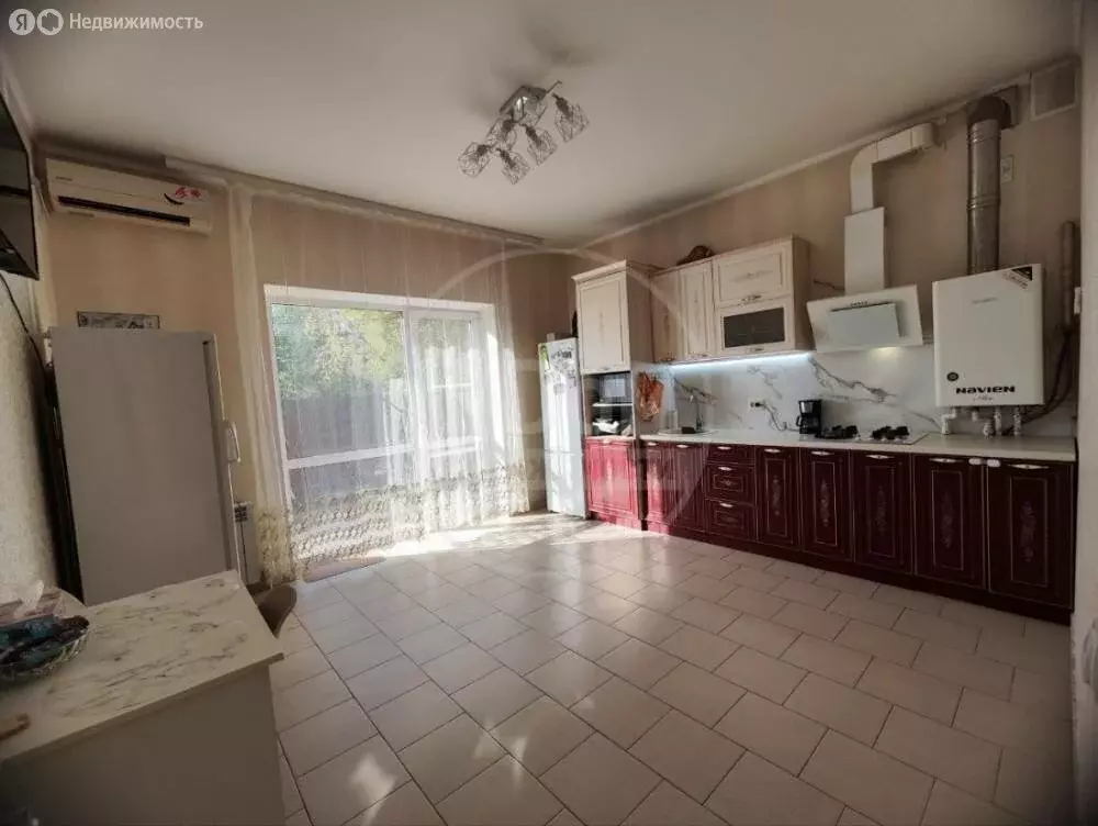 Дом в Батайск, Белорусская улица, 86 (100 м) - Фото 1