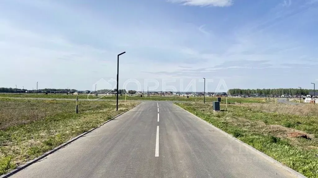 Участок в Тюменская область, Тюменский муниципальный округ, с. ... - Фото 2