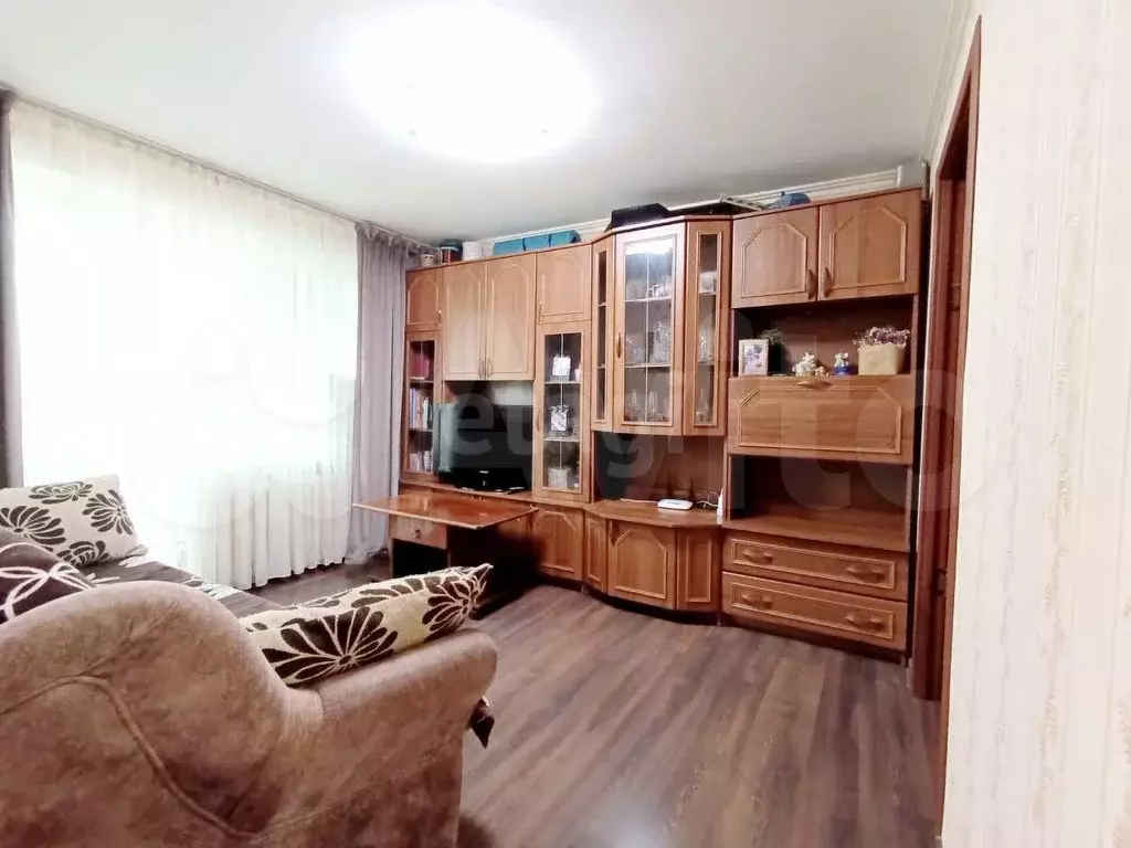 1-к. квартира, 30,6 м, 5/5 эт. - Фото 0