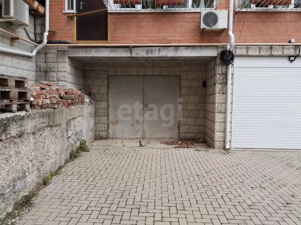 Гараж в Краснодарский край, Геленджик Одесская ул., 5А (26 м) - Фото 1