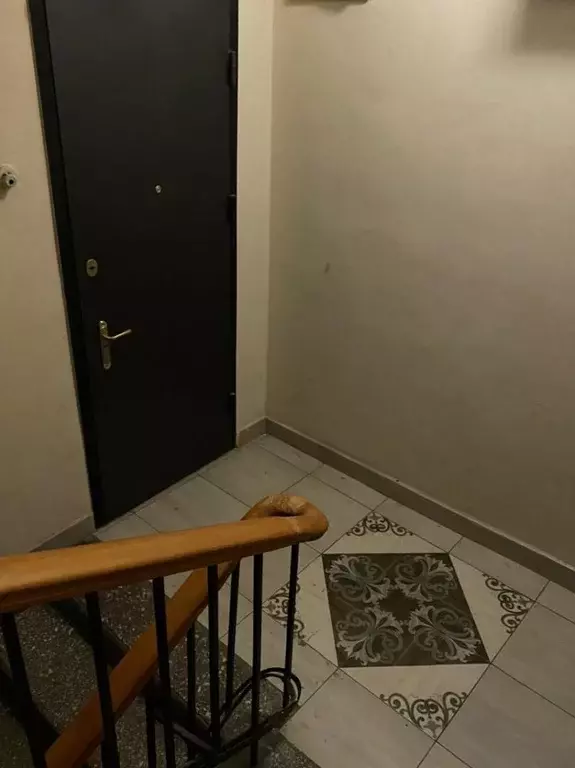 Продается 4-комнатная квартира - Фото 2