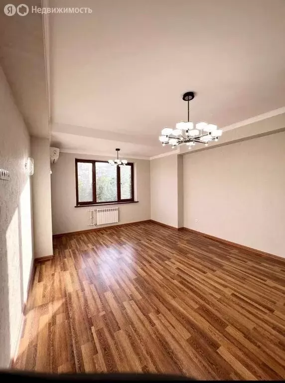 1-комнатная квартира: Сочи, микрорайон Центральный, улица Роз, 54 (38 ... - Фото 1