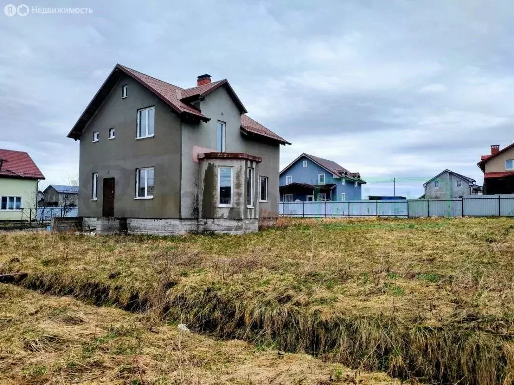 Дом в посёлок Переславское, Лазурная улица (138 м) - Фото 1