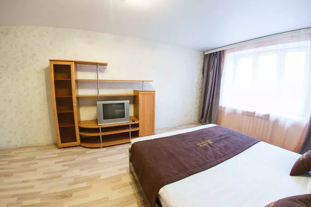 2-к кв. Тульская область, Тула Пионерская ул., 1 (70.0 м) - Фото 1