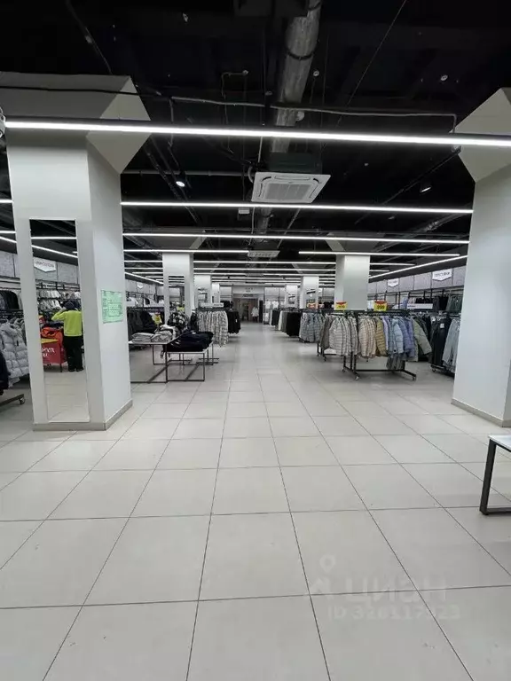 Помещение свободного назначения в Кировская область, Киров ул. ... - Фото 1