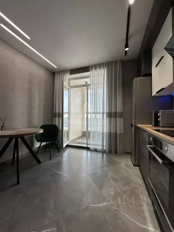 1-к кв. Брянская область, Брянск ул. Горбатова, 18 (42.0 м) - Фото 2